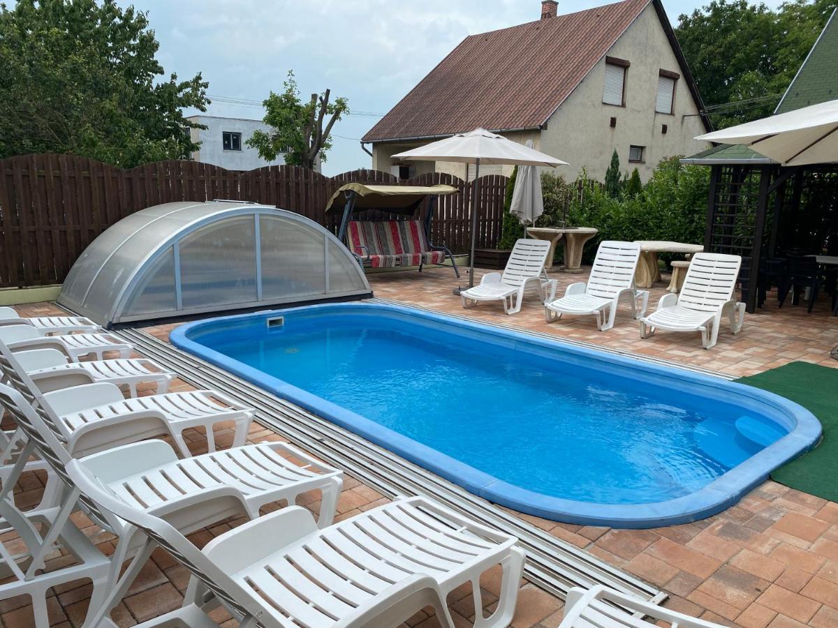 Diofa Apartman Siófok Esterno foto