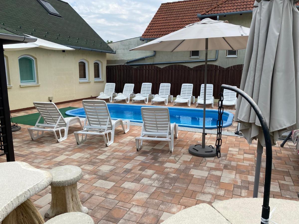 Diofa Apartman Siófok Esterno foto